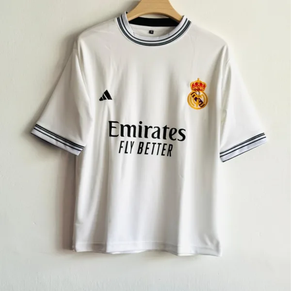 REAL MADRID SPECIAL EDITION WHITE TSHIRT JERSEY EMBROIDERY FIVESLEEVE