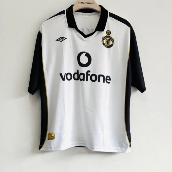 MANCHESTER UNITED 2001-02 AWAY KIT BECKHAM FIVESLEEVE POLO