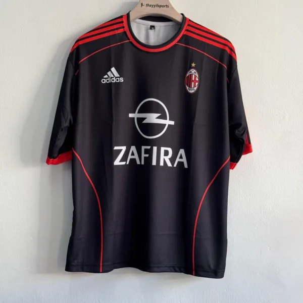 ACMILAN 2005-06 THIRD KIT MALDINI FIVESLEEVE