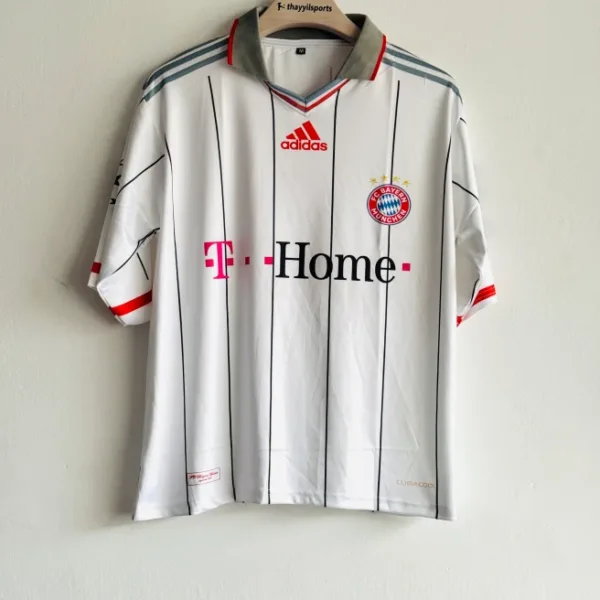 BAYERN 2009-10 THIRD KIT ROBBEN FIVESLEEVE POLO