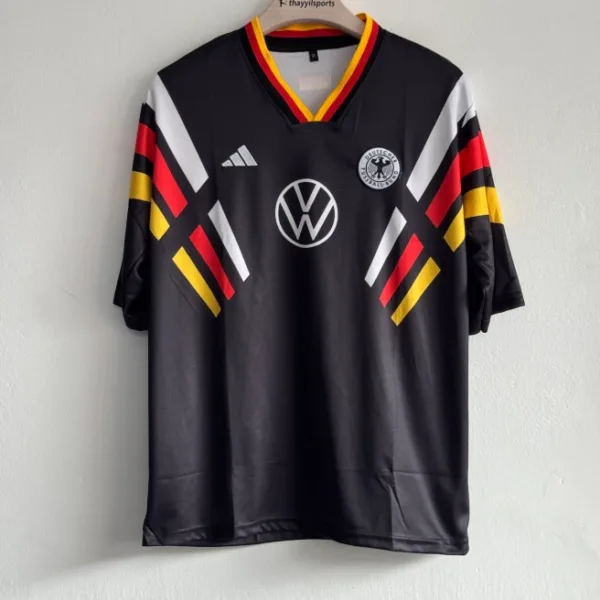 GERMANY 1996 BLACK KIT BECKENBAUER FIVESLEEVE EMBROIDERY