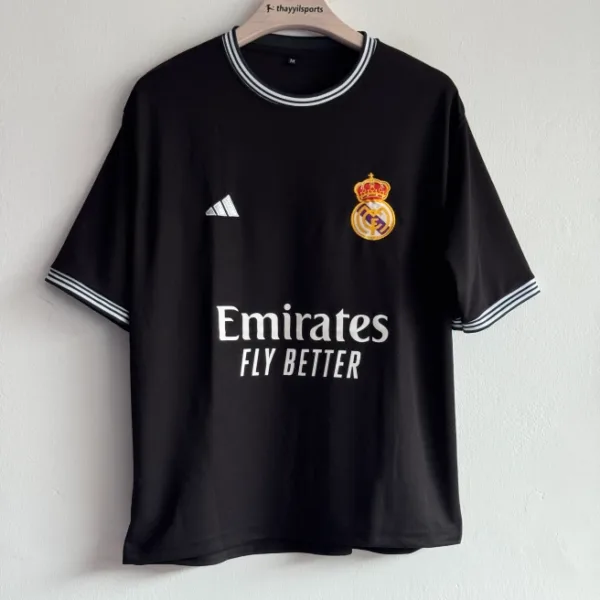 REAL MADRID SPECIAL EDITION BLACK TSHIRT JERSEY EMBROIDERY FIVESLEEVE