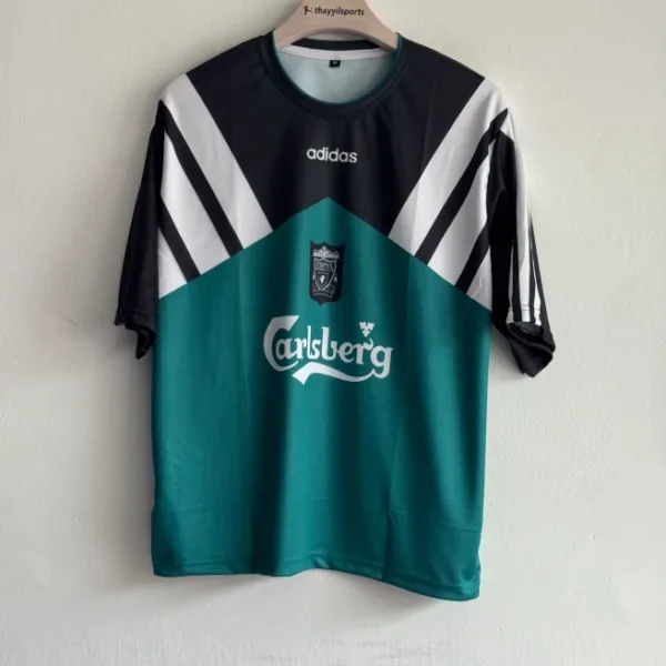 LIVERPOOL 1995-96 TRAINING KIT OWEN FIVESLEEVE