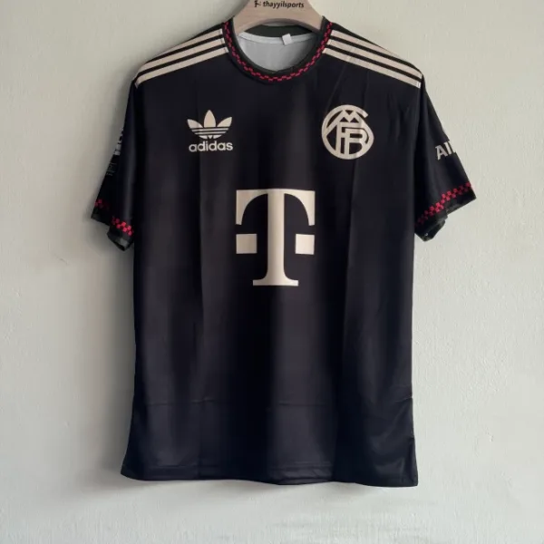 BAYERN MUNICH 25-26 THIRD KIT MUSIALA