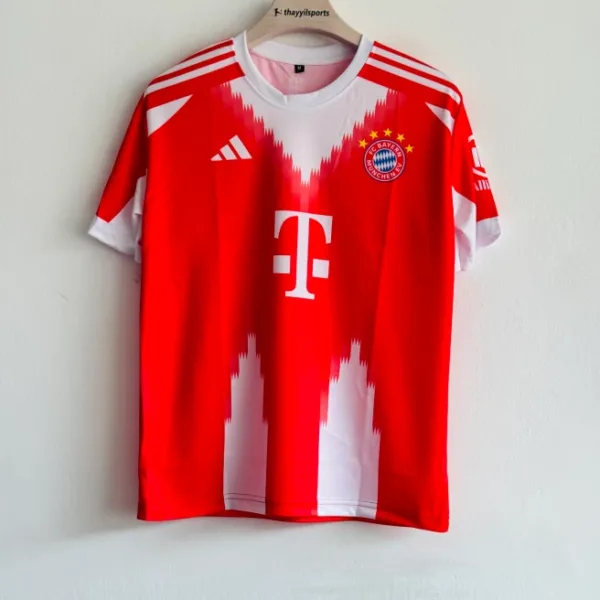 BAYERN MUNICH 25-26 HOME KIT LUIZ DIAZ