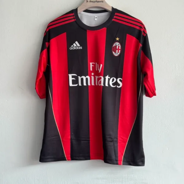 ACMILAN 2010-11 HOME KIT RONALDINHO FIVESLEEVE