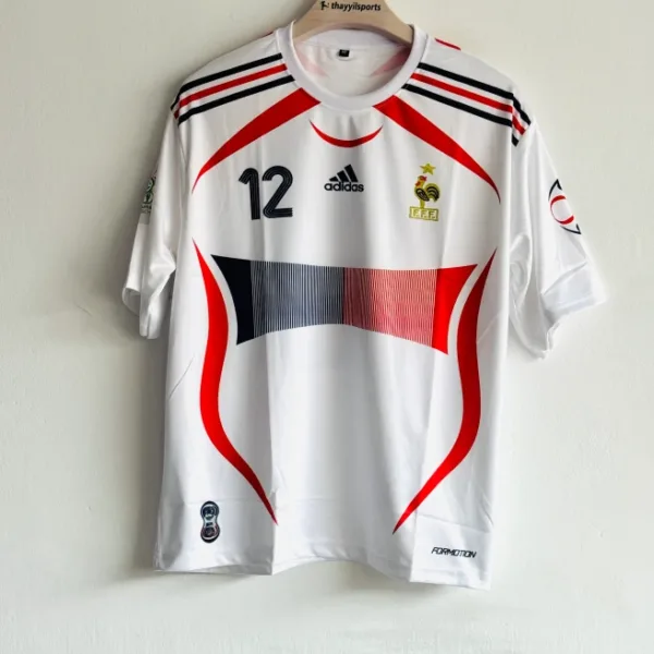 FRANCE 2006 AWAY KIT HENRY FIVESLEEVE