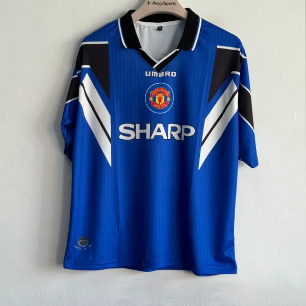 MANCHESTER UNITED 1996-97 THIRD KIT GIGGS FIVESLEEVE POLO