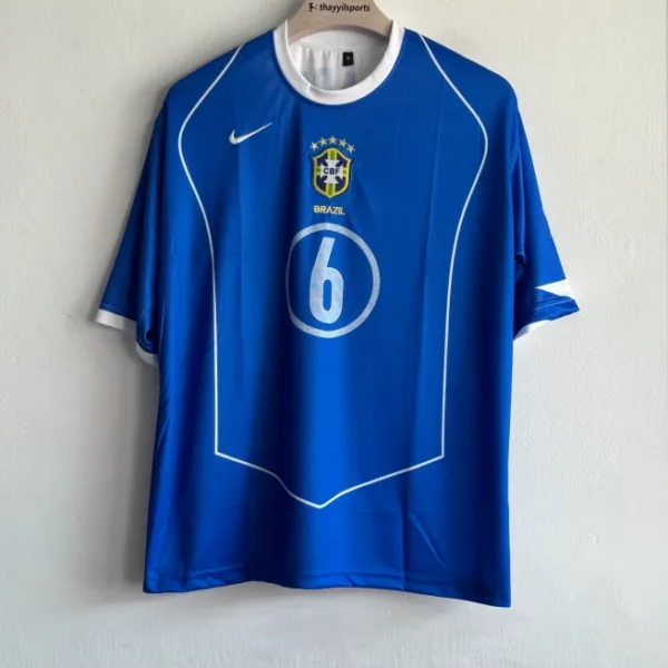 BRAZIL 2004 AWAY KIT R.CARLOS FIVESLEEVE EMBROIDERY