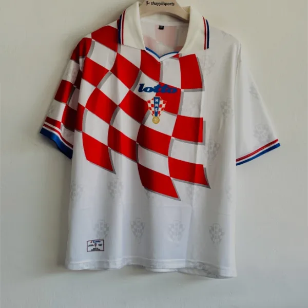 CROATIA 1998 HOME KIT FIVESLEEVE POLO