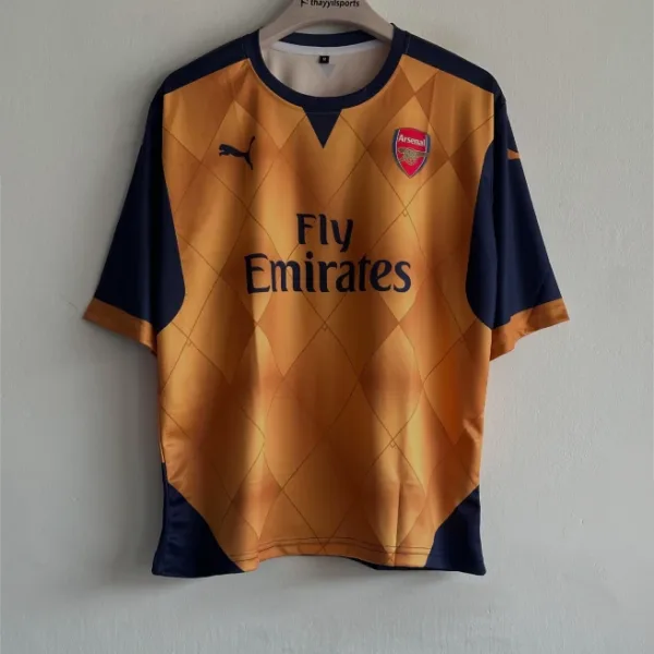 ARSANEL 2015-16 AWAY KIT OZIL FIVESLEEVE
