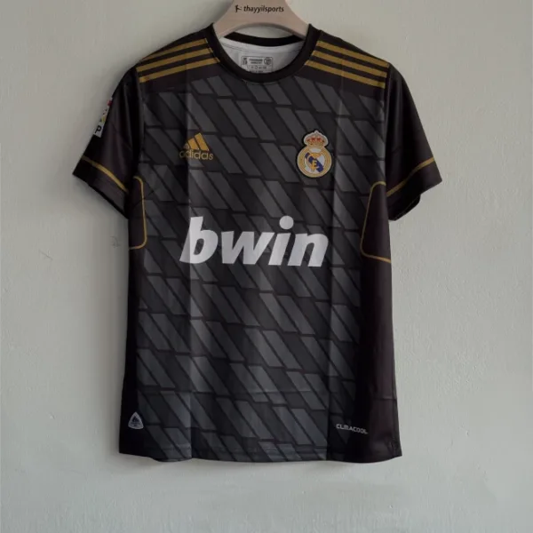 REAL MADRID 2011-12 AWAY KIT RONALDO EMBROIDERY