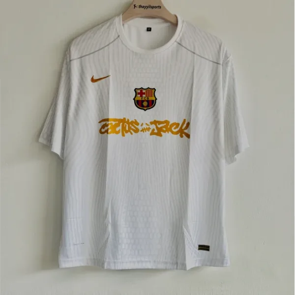 BARCELONA X TRAVIS SCOTT WHITE SPECIAL EDITION KIT FIVESLEEVE EMBROIDERY