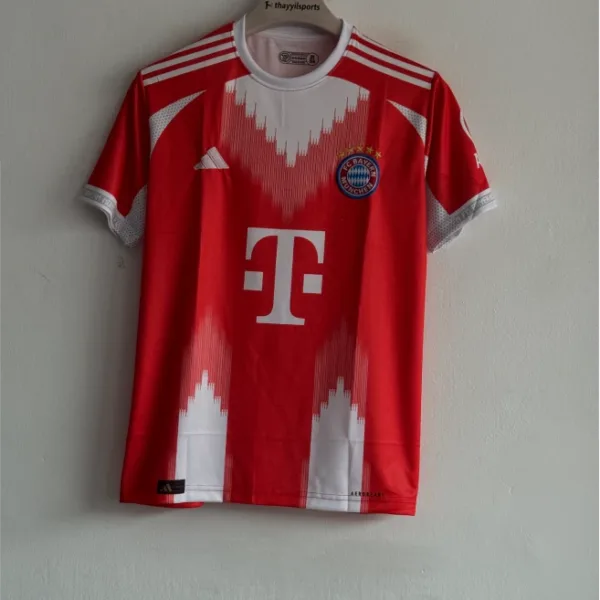 BAYERN MUNICH 25-26 HOME KIT KIMMICH EMBROIDERY