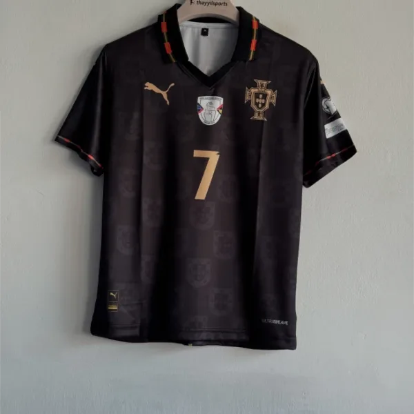 PORTUGAL 25-26 SPECIAL EDITION BLACK KIT RONALDO POLO