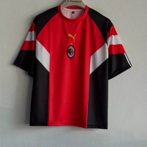 ACMILAN SPECIAL KIT RED AND BLACK FIVESLEEVE EMBROIDERY