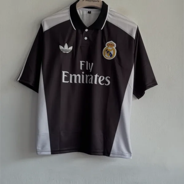 REAL MADRID B&W SPECIAL KIT RONALDO FIVESLEEVE POLO EMBROIDERY