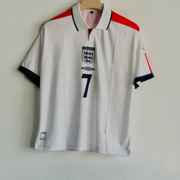 ENGLAND 2004 HOME KIT BECKHAM FIVESLEEVE POLO