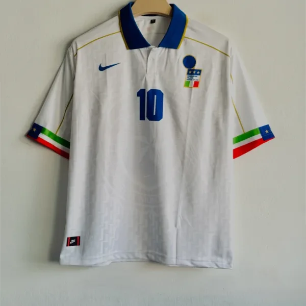 ITALY 1995 AWAY KIT BAGGIO FIVESLEEVE POLO