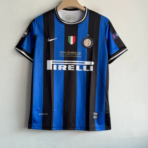 INTERMILAN 2009-10 HOME KIT ZANETTI EMBROIDERY