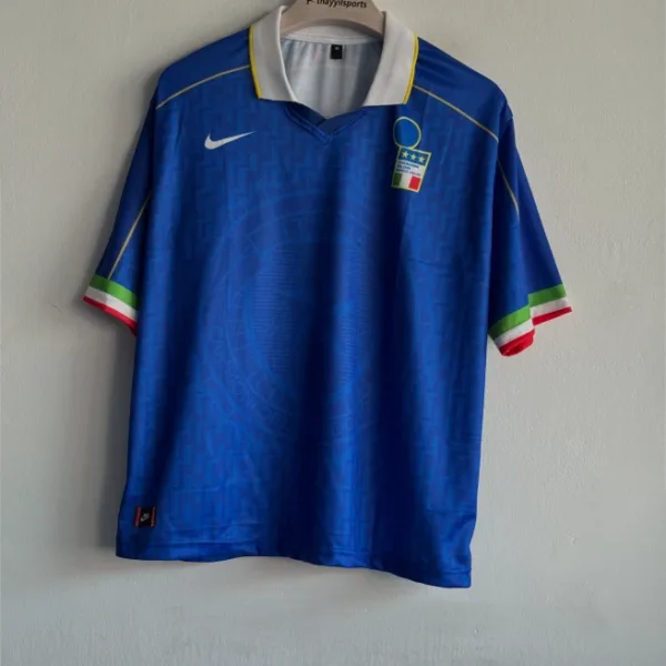 ITALY 1995-96 HOME KIT BAGGIO FIVESLEEVE POLO